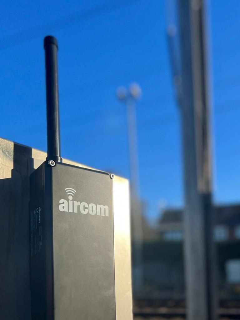 Aircom sunshine blue sky